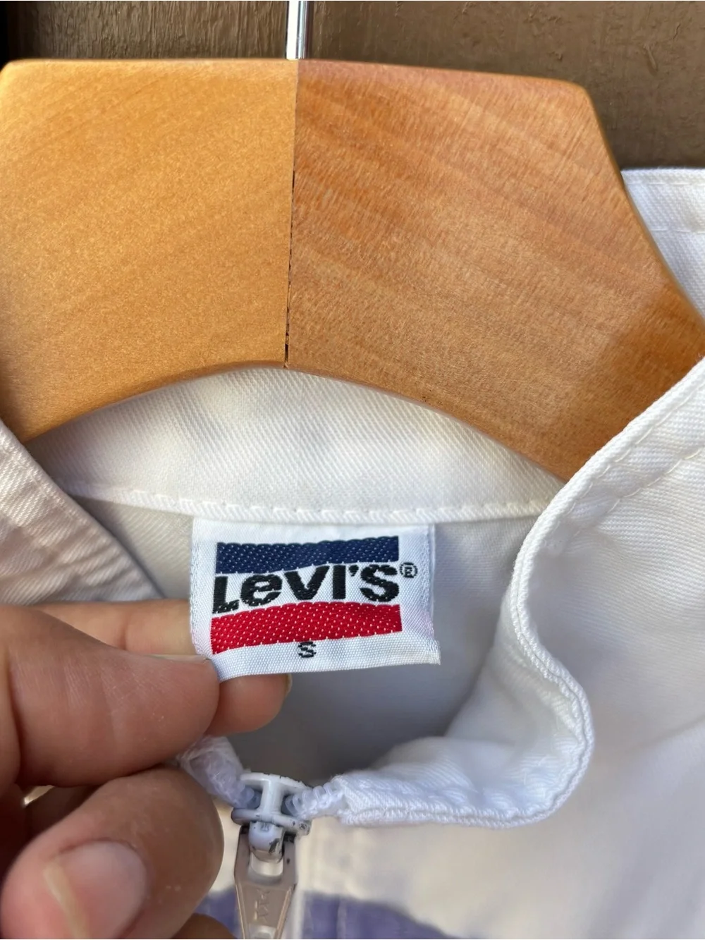 LEVI’S Vintage White Colorblock Stripe Retro Track Jacket Size Small Cropped